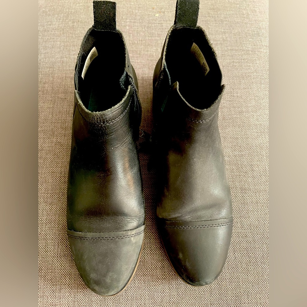 Tom’s Reese Ankle Booties